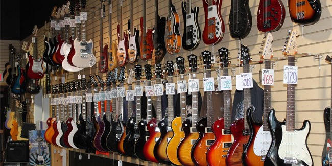 guitars Chandigarh School of Music Production